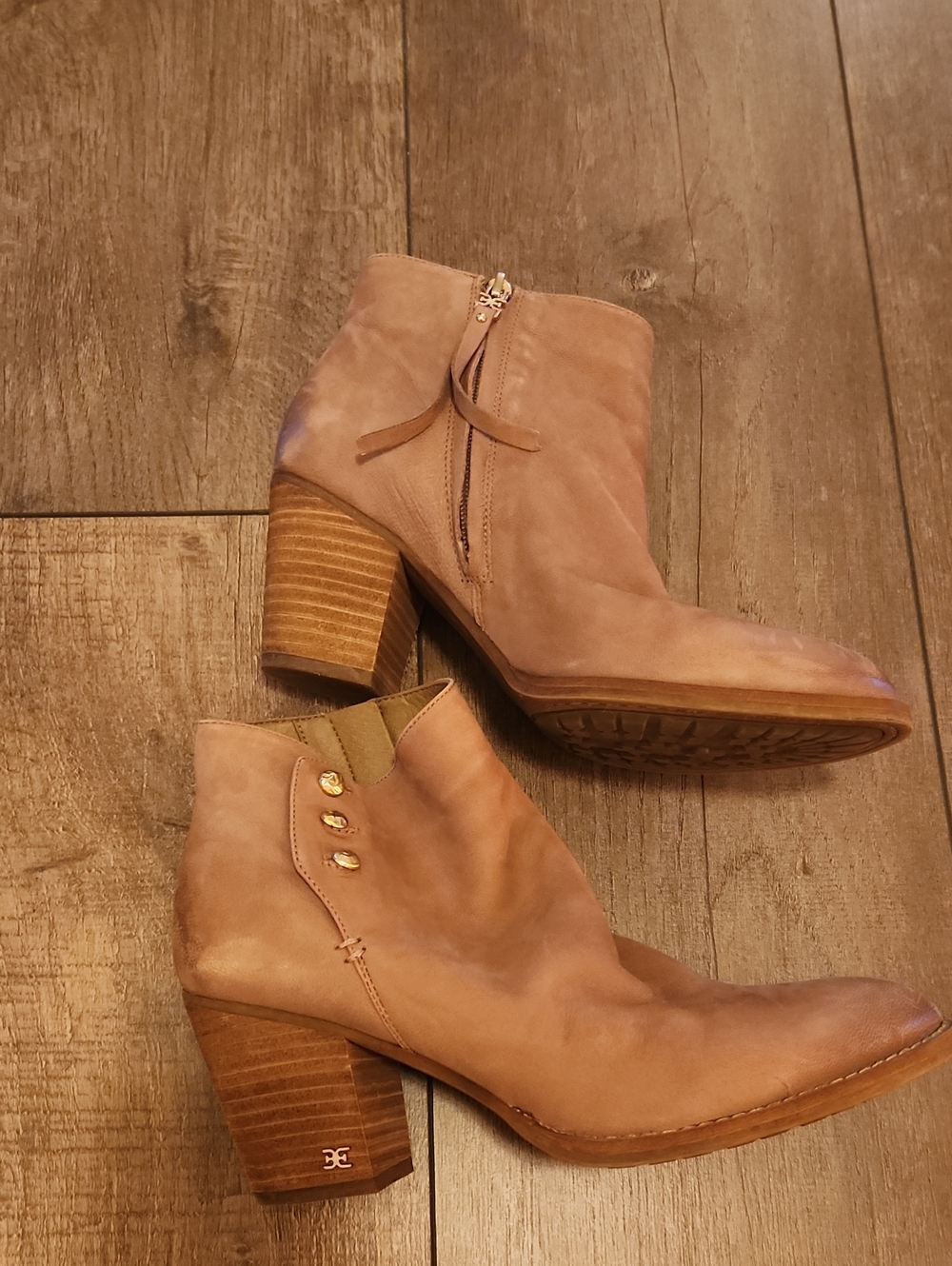 Sam Edelman Tan Suede Ankle Boots with Stacked Heel Size 8.5